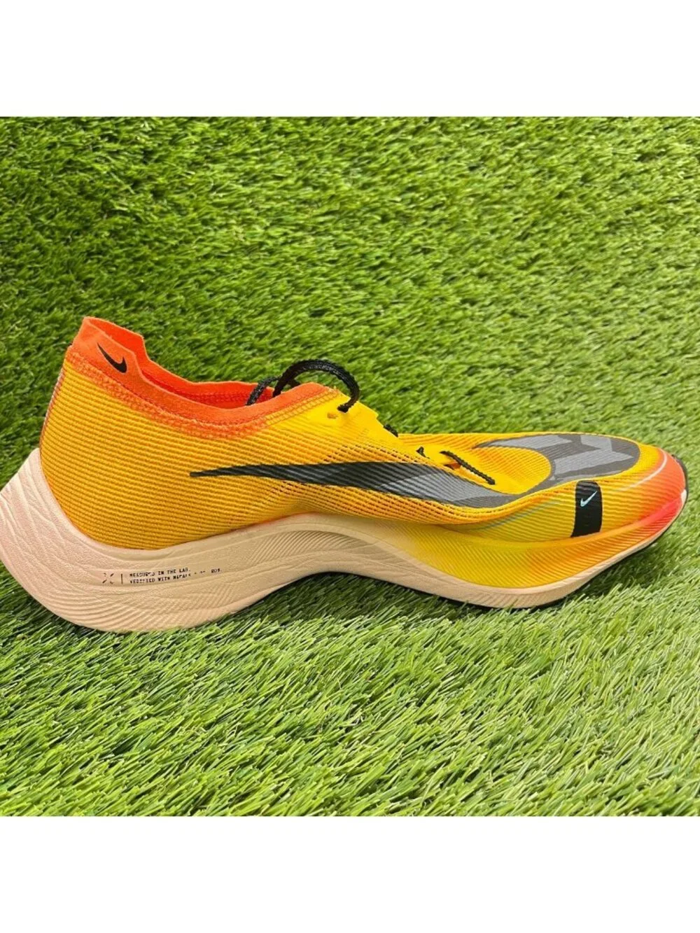 Nike ZoomX Vaporfly Next% 2 Mens Size 11.5 Gold Athletic Running Shoes Sneakers